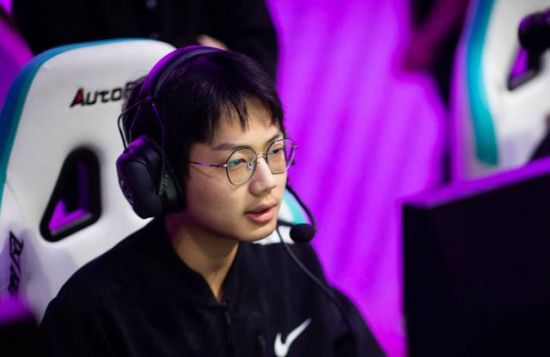 无畏契约手游黑梦暮蝶解锁技巧分享